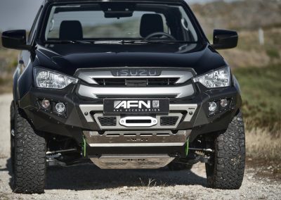 119AFN_Isuzu-400x284