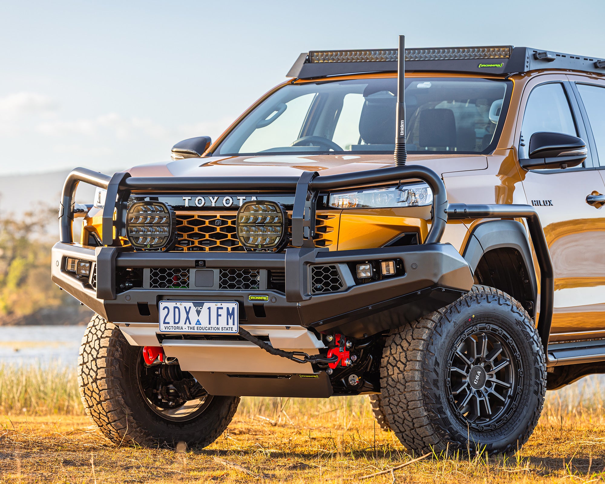 hilux-apex-2000-x-1600