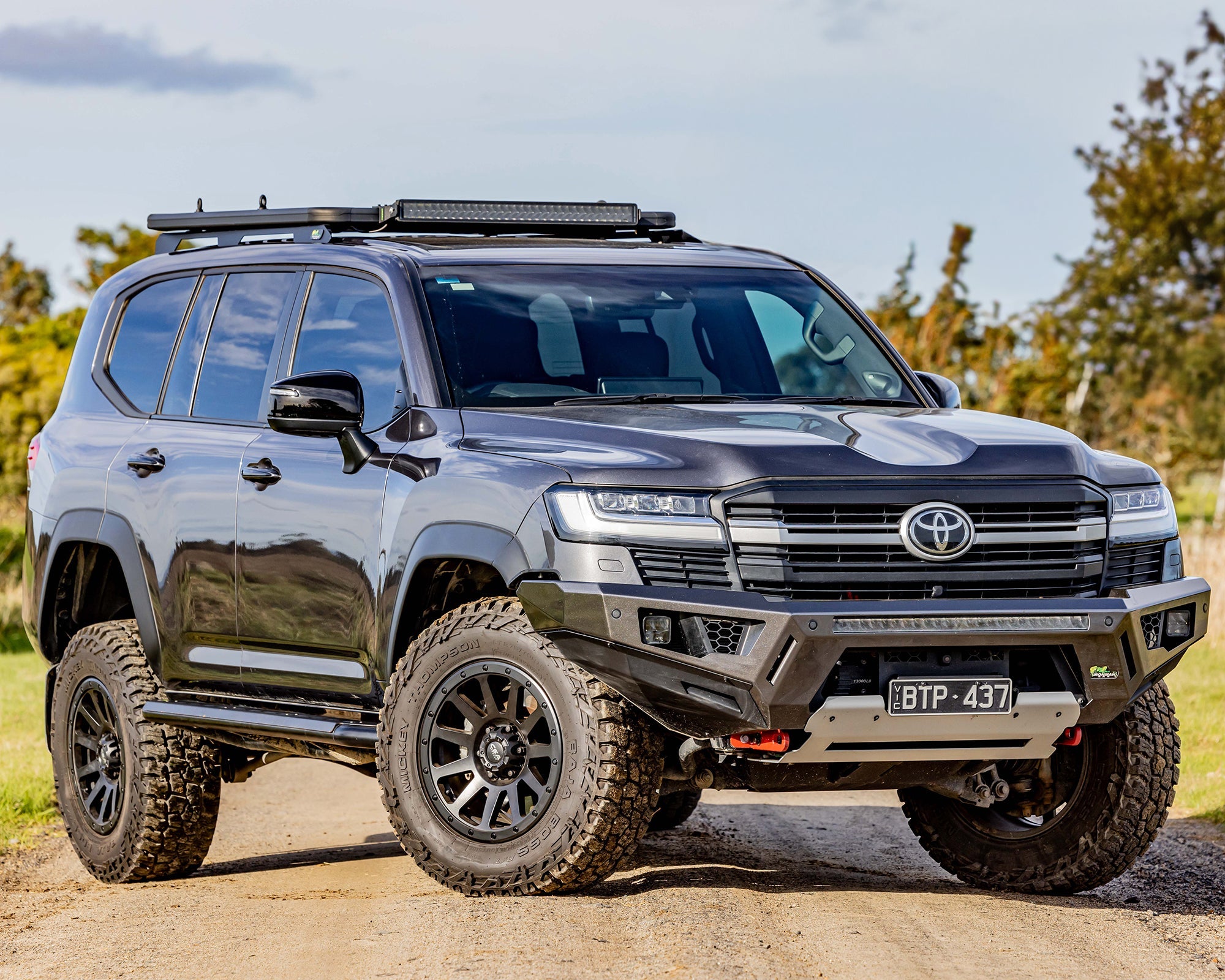 BBR090-toyota-landcruiser-300-series-fender-flares-1_dbf6dc99-68e3-4d6a-9295-a974b62491cc